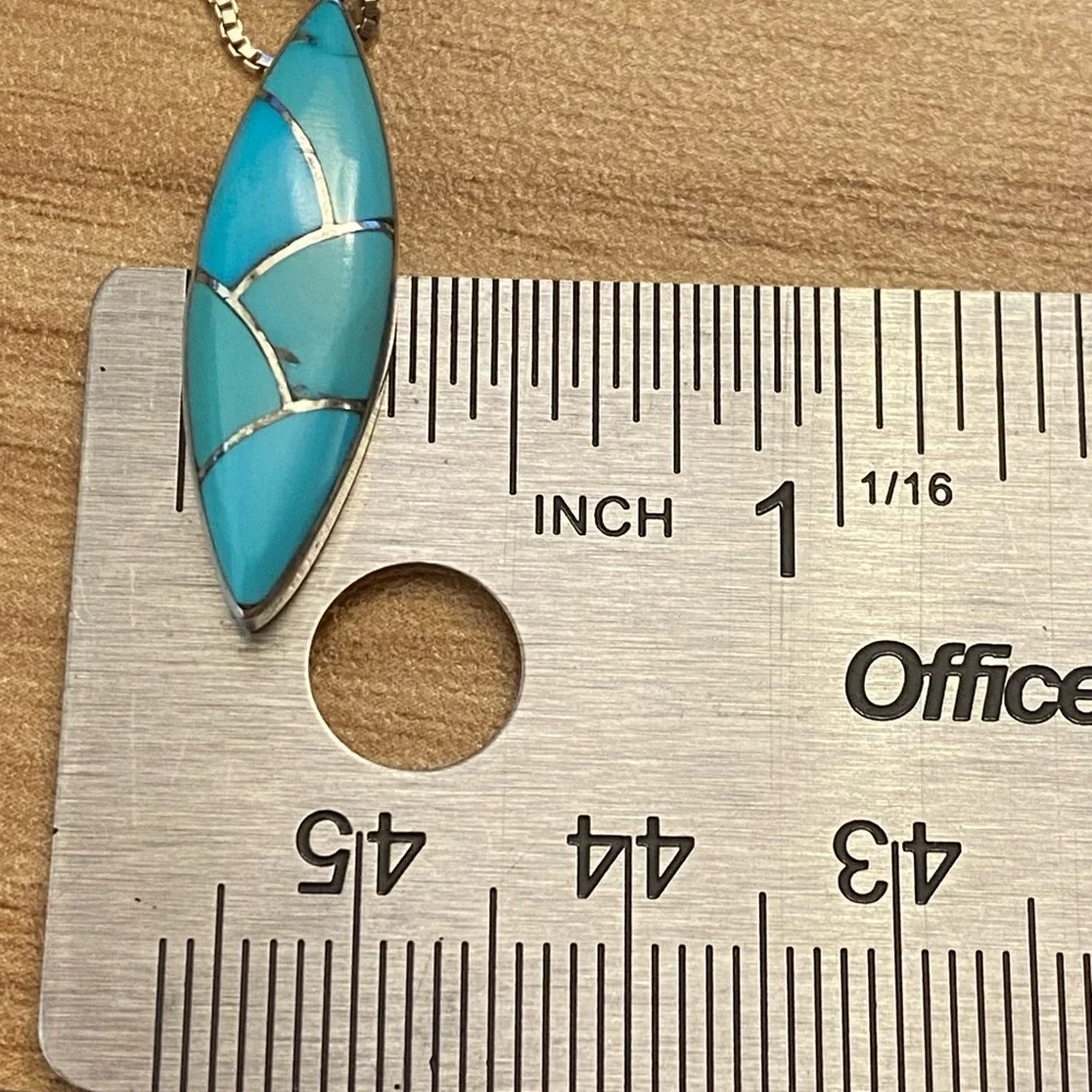Native Turquoise and 925 Sterling Silver Inlay Pendant Necklace - Picture 4 of 9